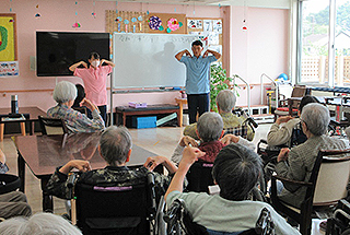 高校生介護実習の受け入れ