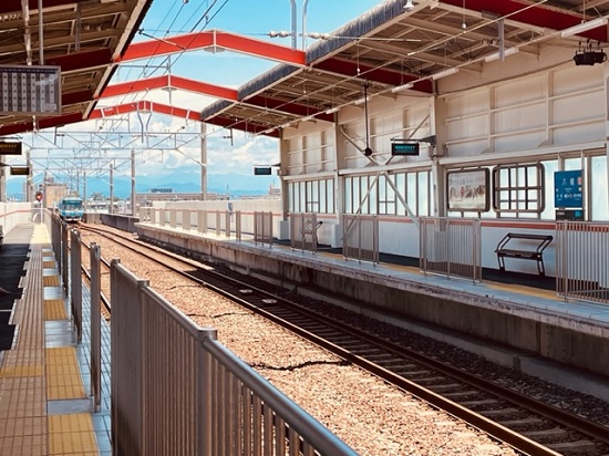 八幡駅